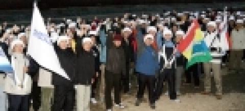 삼성SDS가 글로벌 최고의 IT서비스를 다짐하며 한겨울 철야행군 '마르쉐 2005' 행사를 실시했다. 야간행군의 형식으로 치뤄진 본 행사는, 2월18일 18시 분
