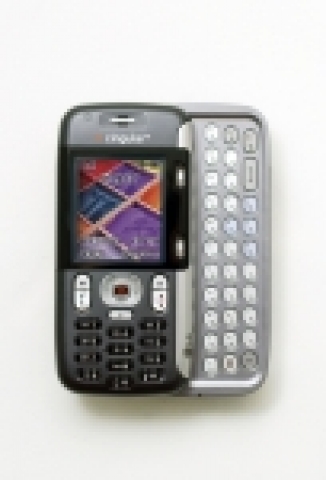 LG전자는 미국 최대 이동통신사업자인 싱귤러 와이어리스(Cingular Wireless)사를 통해 영문 표준 자판인 ‘쿼티(QWERTY) Key’ 를 가로 슬라이드 방식으로 장착,