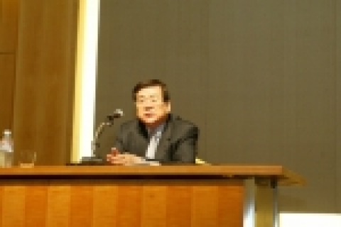 임원진 세미나에서 연설하는 대한항공 조양호 회장