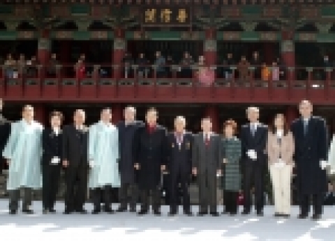 2005년 제86회 3.1절 타종행사에 참여한 타종인사들