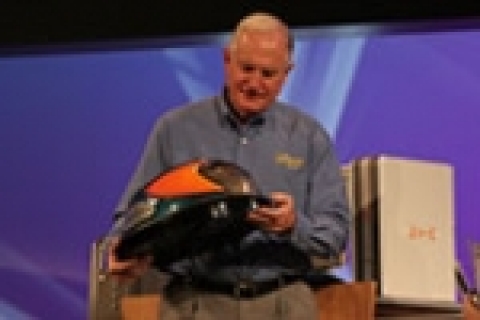 Intel Corporation CEO Craig R. Barrett previews innovative concept PC designs in advance of his keyn