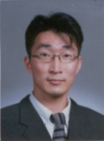 한국과학기술연구원은 ‘이달의 KIST인상’(3월) 수상자로 마이크로시스템연구센터 김덕호(31)박사를 선정하여 7일 시상하였다. 