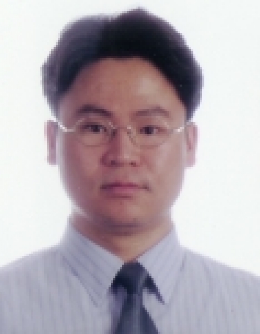 김준하 교수 명함판 사진