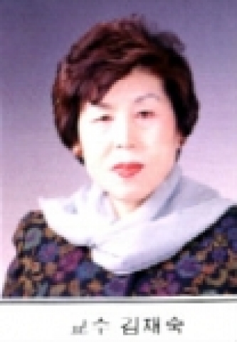 충남대 생활과학대학 의류학과 김재숙(金在淑) 교수(60세)가 2년 임기의 제7대 복식문화학회 회장으로 선임돼 4월 1일부터 회장직을 수행한다. 
