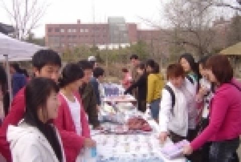 한남대 TI사업단, 대학 최초 중국시장조사 아이템 판매전 개최