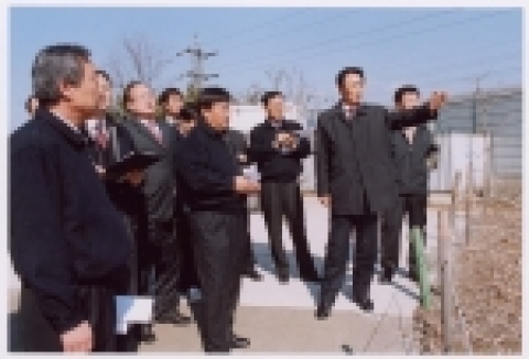 군포시는 2005년 주요사업 추진에 있어 각 사업장별로 민원발생이 잦거나 잦을 것으로 예상되는 현장을 파악하고 이들 지역을 찾아 주민들의 의견을 수렴했다.