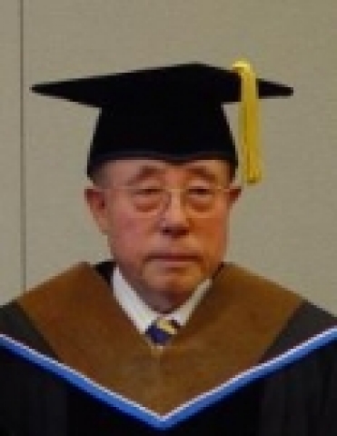 관동대학교(총장 한동관)는 장철희 박사를 관광스포츠대학의 석좌교수로 임명하였다.