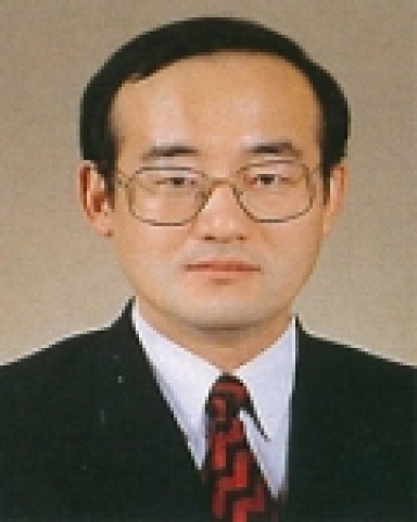 전남대 양형식 교수(梁亨植, 공과대학 건설지구환경공학부)가 최근 개최된 2005년도 제25차 한국암반공학회 정기총회에서 학술상을 수상했다. 