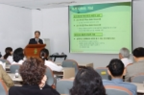 조선대학교(총장 김주훈)는 한국과학재단 김선일 기초연구사업관리단장 초청간담회를 4월 8일 오후 4시 생명공학관 1층 단백질소재연구센터 강의실에서 개최했다.