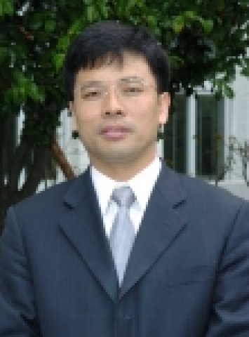 중국의 해양연구 전문가들을 이끌고 4월 12일 조선대학교를 방문한 중국 청도 전문가협회 왕린 부회장