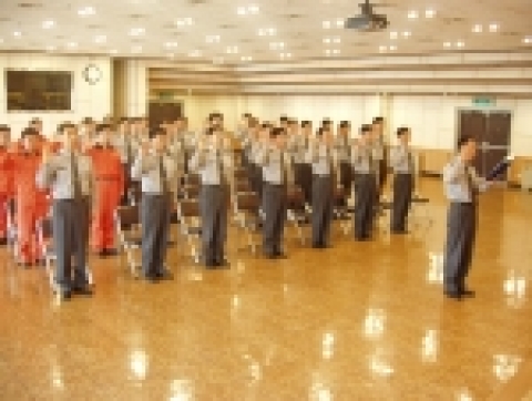 대구광역시 소방본부(본부장 : 함성웅)에서는 오늘 소방공무원 80여명이 부패척결 의지를 다지기 위한 청렴생활실천 결의대회를 갖고, 금품향응 제공 안하고 안받기, 청탁 안하고 안받기