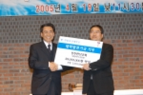 전주완산교회(담임목사 김동문)에서 한일장신대학교(총장 정장복 鄭長福·64)에 후원금 3천만원을 약정했다.