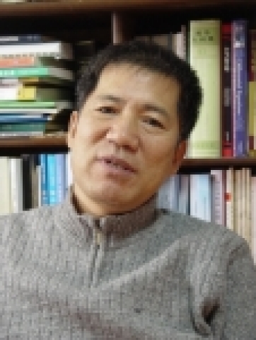 국립 경상대학교 사범대학 조열제(趙烈濟·54·수학교육과) 교수가 지난 4월 23일 단국대학교 천안캠퍼스에서 열린 사단법인 대한수학회 봄 연구발표회에서 '대한수학회 올해의 교육상'을 수상했다.