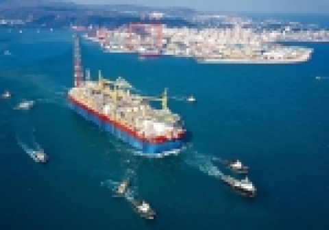 현대중공업이 미국 엑슨모빌사로부터 수주해 건조한 8만 8천톤급 초대형 FPSO.