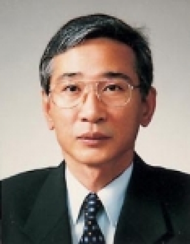 장우양(張禹煬) 조선대학교 교수(공과대학 금속재료공학과)가 세계적인 인명사전에 잇따라 등재된다. 장교수는 세계의 3대 인명사전으로 꼽히는 미국의 마르퀴즈 후즈후 과학 및 공학 인명사전(2005-2006년 8판)에 등재된 데 이어 영국 케임브리지 국제인명센터(IBC: International Biographical Centre)에서 발행하는 ‘21세기 주목받을 과학자 2000인(2000 Outstanding Scientists of the 21st Century)’에 등재된다.