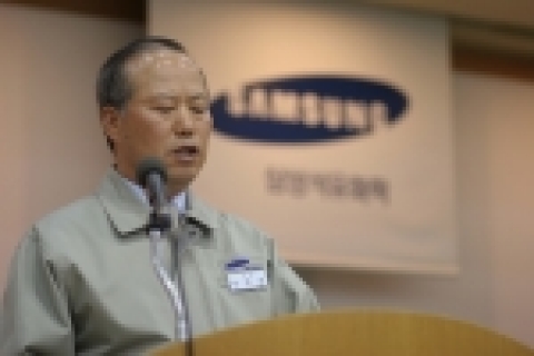 삼성석유화학(사장 허태학) 창립 31주년을 맞아 지난 4월 28일 울산사업장에서 창립기념식을 갖고 글로벌 PTA market Driver의 위치를 확고히 하기 위한 &#039;토탈 마케팅&#039; 활동 계획을 발표했다.