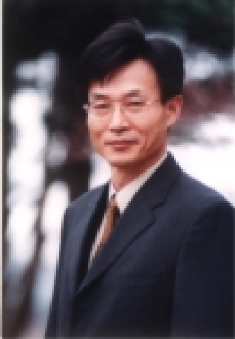 명지대 생명과학정보학부 이상희(李相喜, 46) 교수의 항생물질에 관한 연구(농진청 바이오그린 21 사업) 결과가 세계 권위의 뉴스지인 미국 항생물질화학요법학‘Antimicrobia