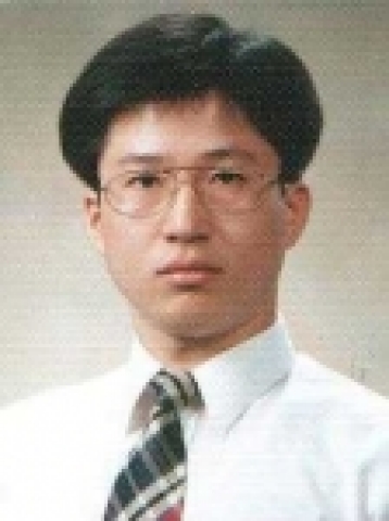 한국과학기술연구원(KIST･원장 김유승)은 ‘이달의 KIST인상’(5월) 수상자로 지능로봇연구센터 유범재(劉凡材･43) 책임연구원을 선정하여 3일 시상하였다.