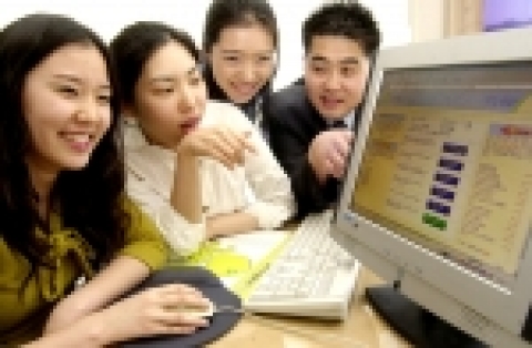 전세계 할인 호텔 실시간 예약 사이트를 운영하는 옥토퍼스트래블닷컴(Octopustravel.com)이 한국관광공사의 해외 홍보 인터넷 서비스사이트인 Tour2Korea (www.tour2korea.com)를 통해 호텔 예약 서비스를 실시한다.