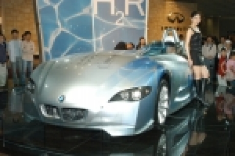 Concept Car 부문 BMW “H2R”