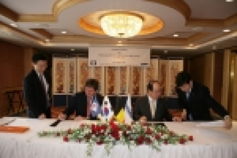 대우조선해양(대표 정성립, www.dsme.co.kr)은 최근 벨기에의 엑스마(Exmar N.V.)사와 그리스 의 마란가스(Maran Gas Maritime Inc.)사로 부터 84,000 CBM급 대형 LPG선(VLGC : Very Large Gas Carrier)을 각각 2척씩 수주했다. 또한 10일에는 프랑스의 CMA-CGM사로부터 대형 컨테이너선 4척을 수주했다.