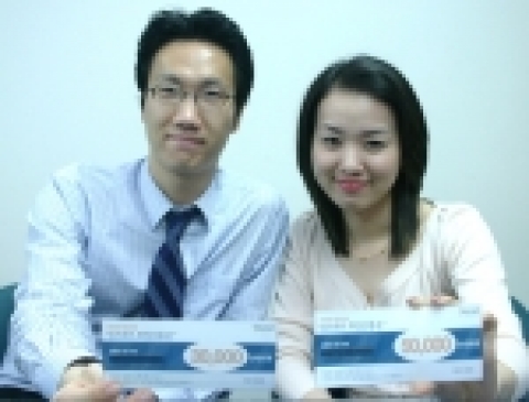 인터넷 쇼핑몰 G마켓(www.gmarket.co.kr/ 사장 구영배)은 취업.인사포털 인크루트(www.incruit.com/ 대표 이광석)와 함께 취업 지원자들의 적극적인 구직활동을 도와줄 ‘취업상품전’을 시작 한다고 17일 밝혔다. 이에 따라 구직자들은 인크루트 취업상품권(사진)을 인크루트와 G마켓 홈페이지를 통해서 구입할 수 있다.