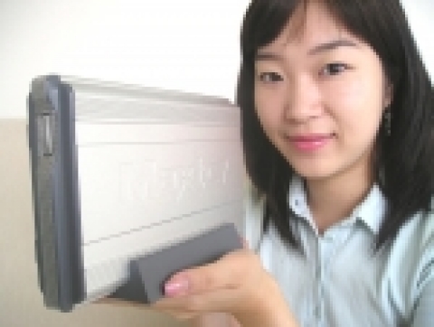 원터치II (Maxtor OneTouch II) 파이어와이어 800 에디션 사진