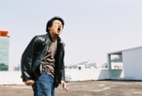 불량형사 이대로의 불순한 순직작전을 그린 '이대로, 죽을 순 없다'