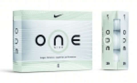 나이키 골프 코리아 (대표 오나미, www.nikegolf.co.kr)는 지난 4월 미 PGA 마스터스 챔피언십 마지막 라운드 16번홀 신기의 칩샷과 함께 타이거 우즈를 우승으로 이끈 나이키 원 플래티늄을 6월 넷째주에 출시한다.