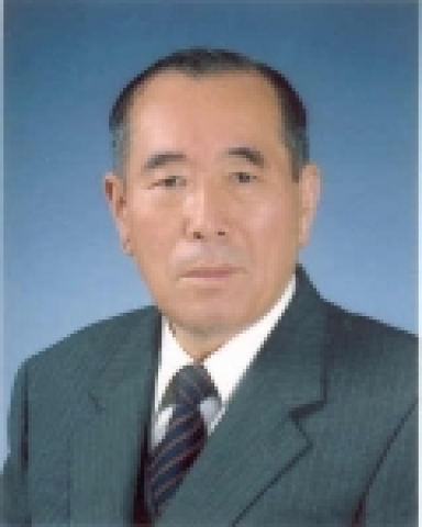 청주대학교 총동문회는 지난 1일 부회장단 회의를 열고 고 김천호교육감의 사망으로 공석이 된 총동문회장 직무대행으로 정해훈씨(69. 명암타워 회장, 사진)를 선임했다.