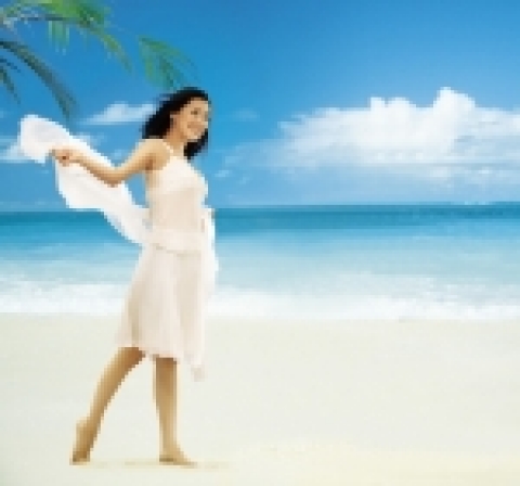 한국화장품이 제안하는 &#039;썸머 바캉스 메이크업 노하우&#039;