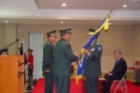관동대(총장 한동관) 학군단(단장 : 조충구 대령)은 7일 오후 11시 행정연구동 대강당에서 제 11대 학군단장인 김세현 대령의 이임식과 제 12대 학군단장인 조충구 대령의 취임식이 있었다.