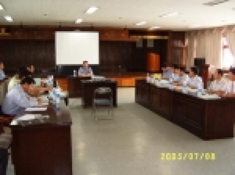 해양경찰청(廳長 李承栽)은 영국 런던의 연쇄 폭탄 테러와 관련해 8일 오후 전국 해경서 경비계장 소집회의를 긴급 개최하였다.