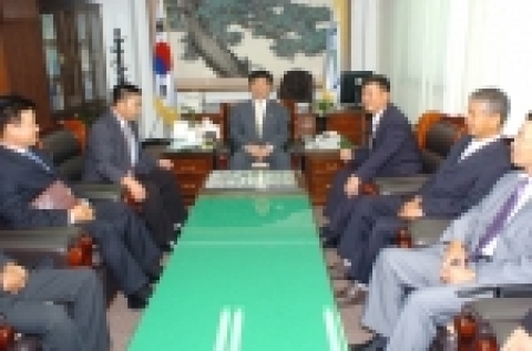 [뉴욕한인회장단 예방:중앙당 대표실]