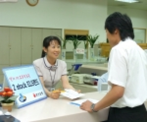 부산은행(은행장 沈 勳 www.pusanbank.co.kr)은 7월 14일부터 29일까지 `2 Stock ELS 파생상품 투자신탁 P-1호`를 판매한다고 7월 12일 밝혔다.