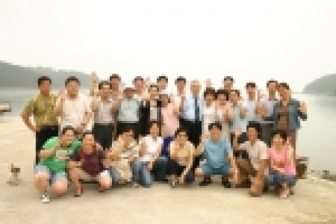 순천향대학교병원 의료봉사단은 7월 9일부터 10일까지 1박2일의 일정으로 서해 고도인 인천시 옹진군 덕적면 소야리를 찾아 무료진료 활동을 펼쳤다.