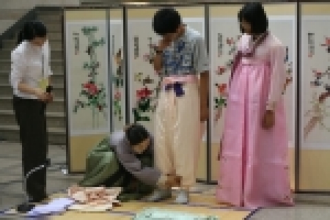 국립대구박물관(관장 서오선)은 여름방학을 맞아 대구시내 중학생을 대상으로 『제10회 청소년 문화강좌』를 개최한다.
