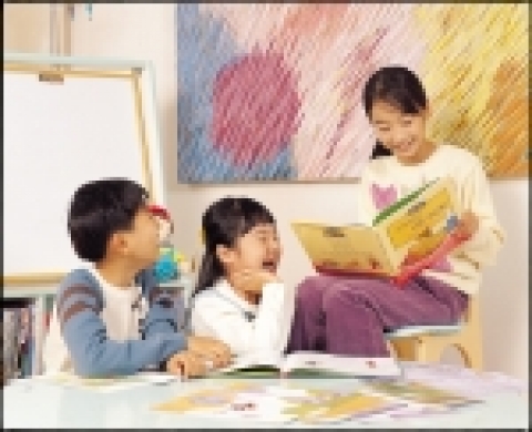 대교(회장 송자)는 독서• 논술 교육프로그램인 ‘솔루니포럼’ 회원이 1만명을 돌파했다고 29일 밝혔다.
