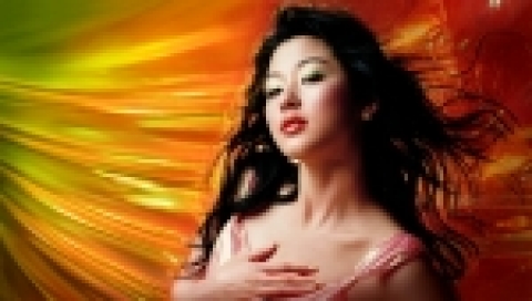 태평양(대표이사 徐慶培)은 꿈과 현실을 넘나드는 환성적인 멀티 컬러가 보는 각도에 따라 다양하게 빛나는 홀로그램 효과로 시선을 끄는 라네즈 가을 룩 ‘홀로그램 오렌지’를 선보인다.
