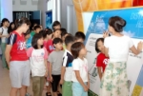 한국지역난방공사는 지난  8월 2일, 성남 지역 내 결식아동 및 저소득층 가정 아동들을 대상으로「한난과 함께 하는 문화체험 행사」를 가졌다.
