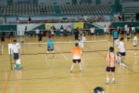 8월 4일 익산 실내체육관에서 열린 ''제3회 한일장신대학교 총장배 전국목회자 및 전북중등교원 배드민턴대회''에 200여명이 참가해 성황을 이뤘다.