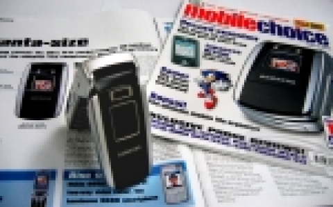 삼성전자의 초소형 3세대(3G) 휴대폰(모델명: SGH-Z500)이 영국 휴대폰 전문월간지인 「모바일 초이스」(Mobile choice)에 의해 '이 달의 최고 휴대폰 (