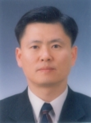 이범진 교수