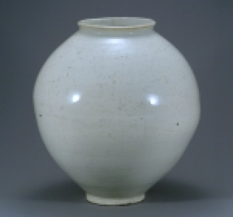 보물 제1438호 백자대호(白磁大壺) 