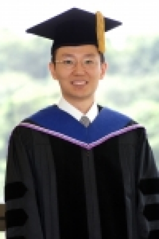 최연소 박사 이학구 사진