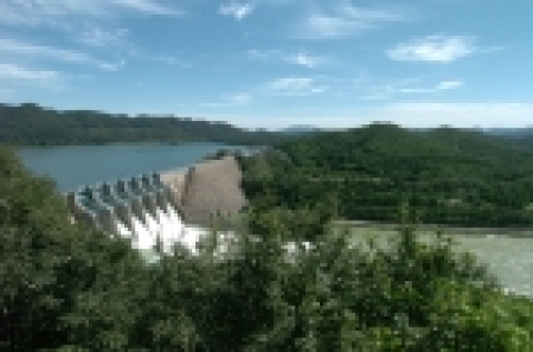 대청댐 평화로운 방류장면