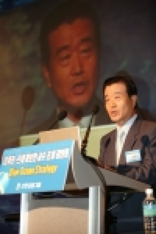 신한금융그룹의 라응찬 회장