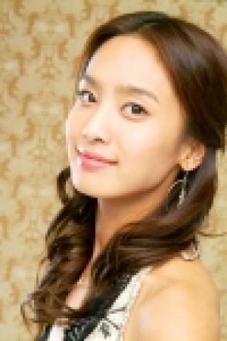쥬얼리의 리더로 활발한 활동을 하고있는 박정아