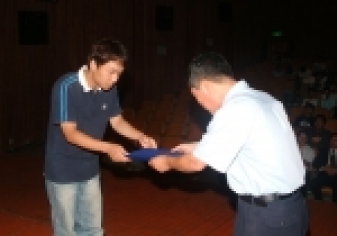 강원대학교(총장 최현섭)는 강원지역 바이오사업 인력양성사업단 2005년 2학기 장학증서 수여식 및 학생설명회를 9월 1일 오전 10시부터 오후 3시까지 진행하였다.