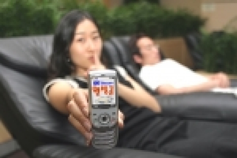 SK텔레콤이 9일부터 휴일날 긴급통화만 연결하는 웰빙콜 서비스를 오픈한다